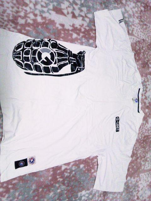 W[jbgTVc50centGunitraidadSupremeJORDANIKESBAPE   jt@bV 