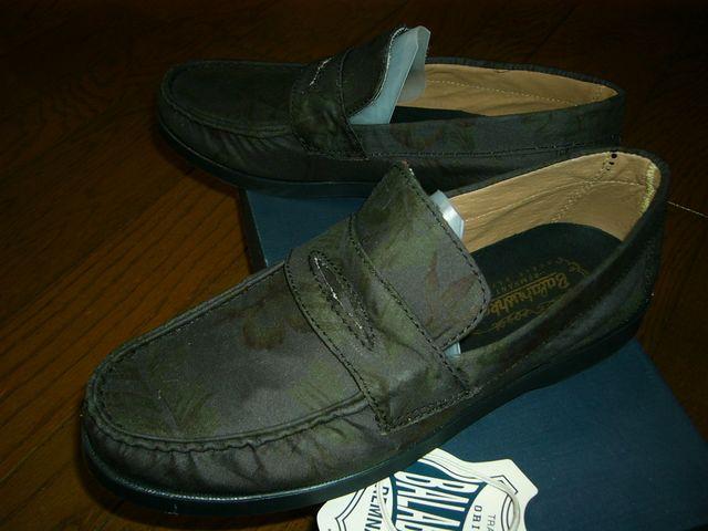 新品BALABUSHKAバラブシュカアロハスニーカー43花柄ローファー < 男性ファッション 新品BALABUSHKAバラブシュカアロハスニーカー43花柄ローファー < 男性ファッションの