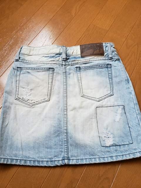 ☆美品☆セシルマクビー☆ダメージ加工デニムスカート < ブランド ☆美品☆セシルマクビー☆ダメージ加工デニムスカート < ブランドの