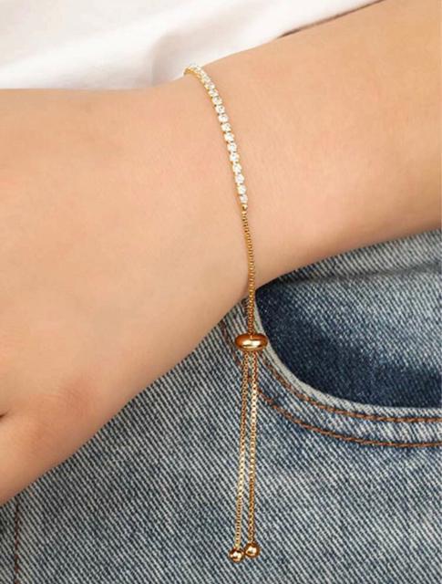 華奢魅せ●ビジューブレスレット●ゴールド●フリーサイズ●500円スタート < 女性アクセサリー/時計 華奢魅せ●ビジューブレスレット●ゴールド●フリーサイズ●500円スタート < 女性アクセサリー/時計の