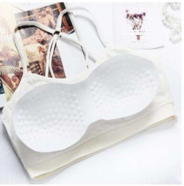 ヨガ ランニングにも♪パッド付 ノーワイヤー ブラジャー キャミ < 女性ファッション  ヨガ ランニングにも♪パッド付 ノーワイヤー ブラジャー キャミ < 女性ファッションの