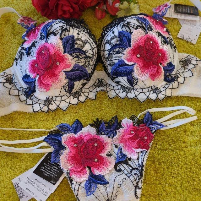 Wacoal/R[/salute/T[g/X܌/29G/29O[v/}/F75\OTobNV[cM/IV  t@bV 