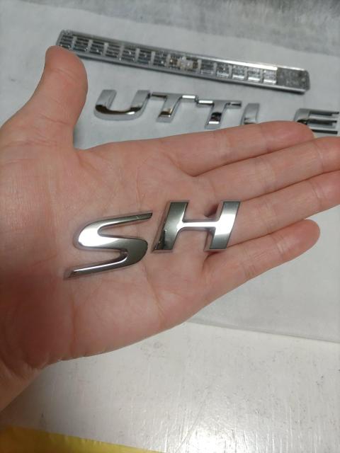 ※ホンダ「シャトル」純正ゲートエンブレムB < 自動車/バイク ※ホンダ「シャトル」純正ゲートエンブレムB < 自動車/バイク