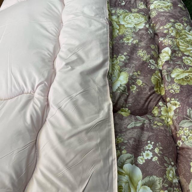 国産ボリューム羊毛混掛布団☆シングルロングサイズ☆150×210cm☆2.0kg < インテリア/ライフ 国産ボリューム羊毛混掛布団☆シングルロングサイズ☆150×210cm☆2.0kg < インテリア/ライフの