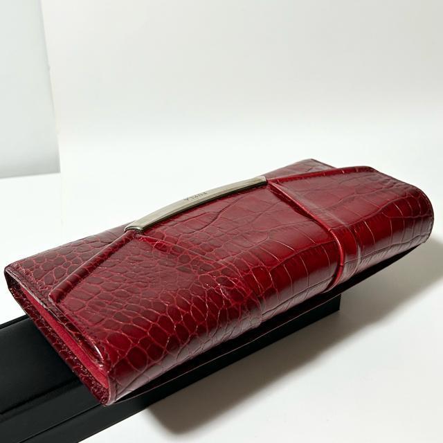 美品 FURLA フルラ クロコダイル型押しレザー 二つ折り 長財布 < ブランド  美品 FURLA フルラ クロコダイル型押しレザー 二つ折り 長財布 < ブランドの