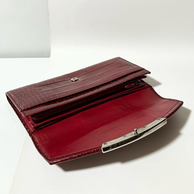 美品 FURLA フルラ クロコダイル型押しレザー 二つ折り 長財布 < ブランド  美品 FURLA フルラ クロコダイル型押しレザー 二つ折り 長財布 < ブランドの