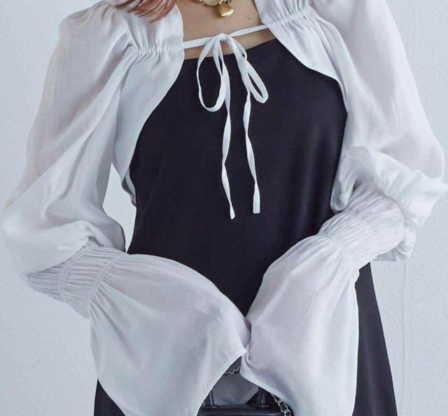 ダブルクローゼット ホワイト バルーンスリーブブラウス ボレロブラウス < ブランド ダブルクローゼット ホワイト バルーンスリーブブラウス ボレロブラウス < ブランドの