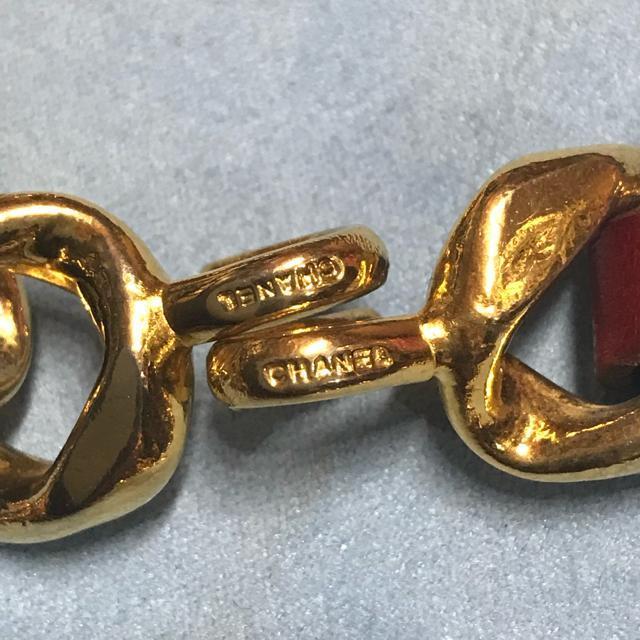激レア 貴重 ヴィンテージ シャネル 極太チェーンベルト ゴールド/レッド < ブランド 激レア 貴重 ヴィンテージ シャネル 極太チェーンベルト ゴールド/レッド < ブランドの