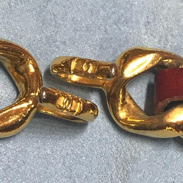 激レア 貴重 ヴィンテージ シャネル 極太チェーンベルト ゴールド/レッド < ブランド 激レア 貴重 ヴィンテージ シャネル 極太チェーンベルト ゴールド/レッド < ブランドの