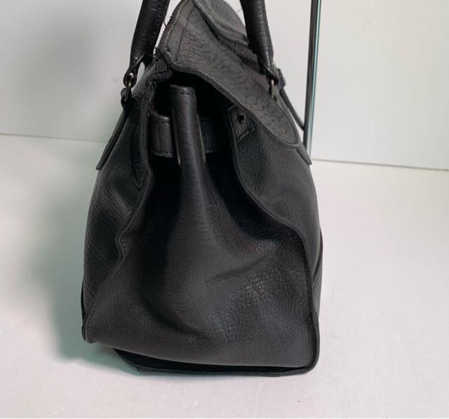 Hem work 日本製 レザー シボ革 牛革 ハンドバッグ ショルダーバッグ 肩掛け 黒 ブラック < 女性ファッション Hem work 日本製 レザー シボ革 牛革 ハンドバッグ ショルダーバッグ 肩掛け 黒 ブラック < 女性ファッションの