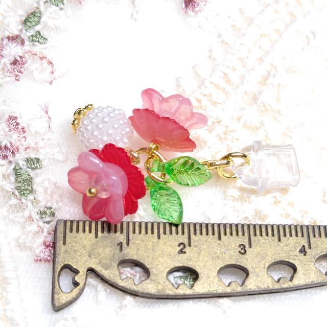 ハンドメイド☆コネクターキャップ☆type-C専用☆お花赤 < 女性ファッション ハンドメイド☆コネクターキャップ☆type-C専用☆お花赤 < 女性ファッションの