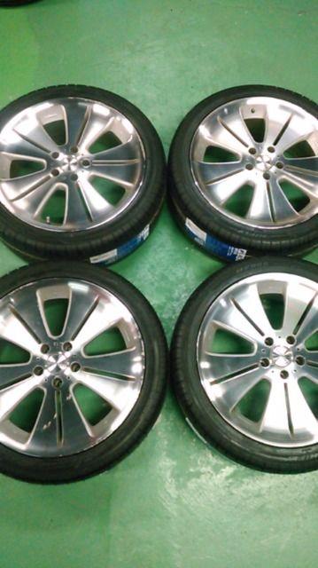 4092237)19C`tgo[4{Vi^CZbg245/40R19  /oCN