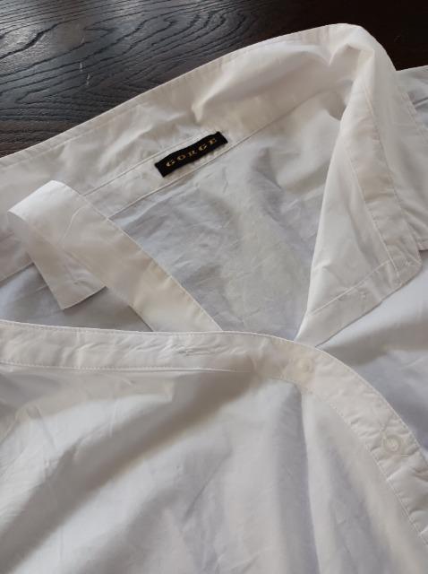 GORGE★新品同様★ブラウス★七分丈袖★肩ちら見せ★カッコイイ★真っ白★送料無料★ < 女性ファッション GORGE★新品同様★ブラウス★七分丈袖★肩ちら見せ★カッコイイ★真っ白★送料無料★ < 女性ファッションの
