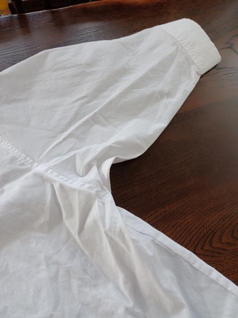 GORGE★新品同様★ブラウス★七分丈袖★肩ちら見せ★カッコイイ★真っ白★送料無料★ < 女性ファッション GORGE★新品同様★ブラウス★七分丈袖★肩ちら見せ★カッコイイ★真っ白★送料無料★ < 女性ファッションの