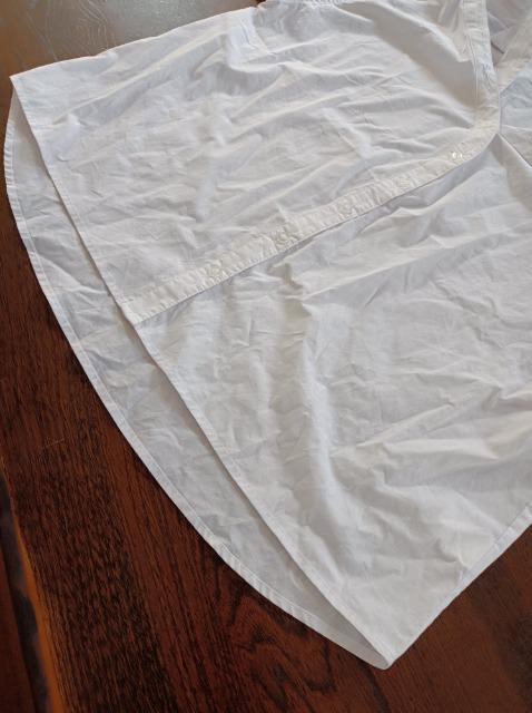 GORGE★新品同様★ブラウス★七分丈袖★肩ちら見せ★カッコイイ★真っ白★送料無料★ < 女性ファッション GORGE★新品同様★ブラウス★七分丈袖★肩ちら見せ★カッコイイ★真っ白★送料無料★ < 女性ファッションの