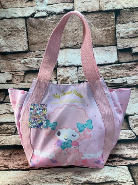 送料無料! 【サンリオ】可愛い新柄!バルーンランチ手提げバッグ(画像から)1個1798円が < 女性ファッション  送料無料! 【サンリオ】可愛い新柄!バルーンランチ手提げバッグ(画像から)1個1798円が < 女性ファッションの