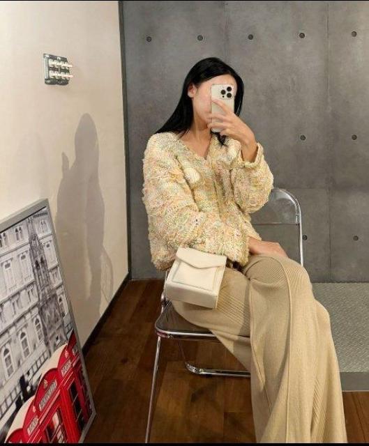 未使用未開封新品タグ付き センターピンタックニットパンツ ワイドパンツ レディース ベージュ フリーサイズ スウェット 楽ちん < 女性ファッション  未使用未開封新品タグ付き センターピンタックニットパンツ ワイドパンツ レディース ベージュ フリーサイズ スウェット 楽ちん < 女性ファッションの