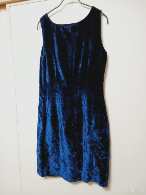 BORGOFIORI ベロア生地 ワンピース < 女性ファッション BORGOFIORI ベロア生地 ワンピース < 女性ファッションの