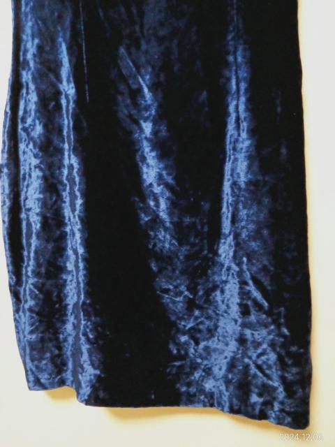 BORGOFIORI ベロア生地 ワンピース < 女性ファッション BORGOFIORI ベロア生地 ワンピース < 女性ファッションの