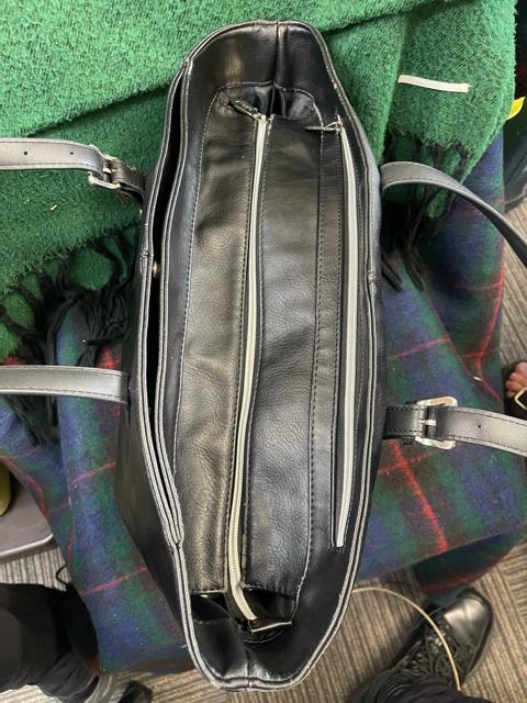 D.KELLY ビジネストートバッグ トートバッグ バッグ ビジネスバッグ 黒 < 女性ファッション  D.KELLY ビジネストートバッグ トートバッグ バッグ ビジネスバッグ 黒 < 女性ファッションの