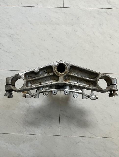 ワイドホイール化に TW 純正 ステム トリプルツリー トップブリッジ < 自動車/バイク ワイドホイール化に TW 純正 ステム トリプルツリー トップブリッジ < 自動車/バイク