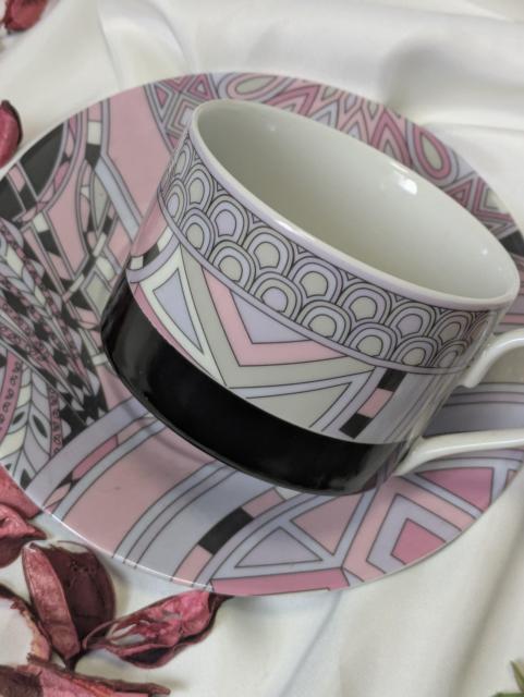 大人の女性らしいカップ&ソーサー(在庫一掃SALE) < インテリア/ライフ 大人の女性らしいカップ&ソーサー(在庫一掃SALE) < インテリア/ライフの