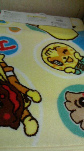 あんぱんマンキッチンマット45p×120p イエロー系 < キッズ/ベビー  あんぱんマンキッチンマット45p×120p イエロー系 < キッズ/ベビーの