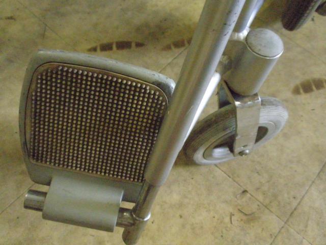 激安売り切り軽量アルミ製車いす < ホビー  激安売り切り軽量アルミ製車いす < ホビーの