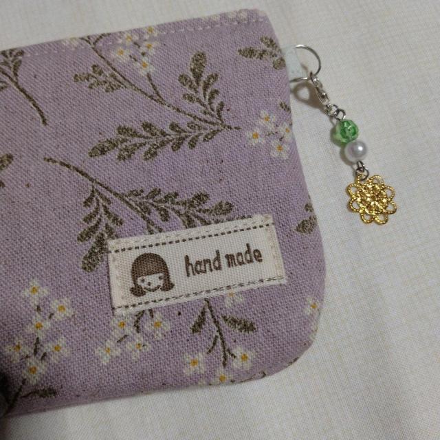 ★紫花柄@★ファスナーポーチ♪小銭入れ、薬入れなど < 女性ファッション  ★紫花柄@★ファスナーポーチ♪小銭入れ、薬入れなど < 女性ファッションの