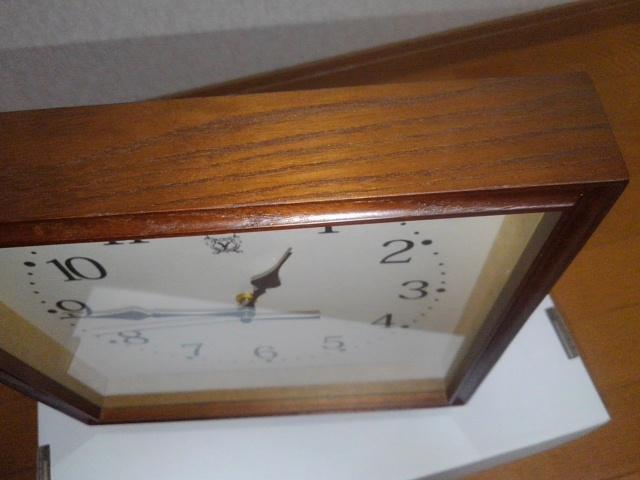 新品未使用★木製フレーム掛け時計★木目調ブラウン < インテリア/ライフ 新品未使用★木製フレーム掛け時計★木目調ブラウン < インテリア/ライフの