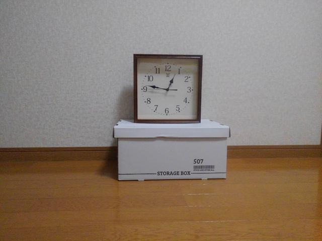 新品未使用★木製フレーム掛け時計★木目調ブラウン < インテリア/ライフ 新品未使用★木製フレーム掛け時計★木目調ブラウン < インテリア/ライフの