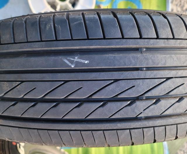 �o���a�I�O�b�h�C���[ EAGLE#1 NASCAR �z���C�g���^�[16�C���` 215/65R16C 109/107R �^�C���̂�4 �� ������/�o�C�N