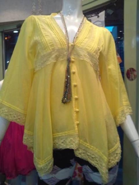 黄色ブラウス七分袖裾イレギュラー国産可愛い格好いいM7〜9号 < 女性ファッション  黄色ブラウス七分袖裾イレギュラー国産可愛い格好いいM7〜9号  < 女性ファッションの