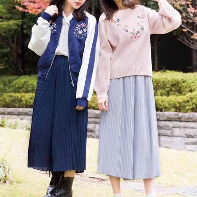 しまむら×mer・花刺繍リバーシブルスカジャン&ブルゾン。ネイビ < ブランド しまむら×mer・花刺繍リバーシブルスカジャン&ブルゾン。ネイビ < ブランドの