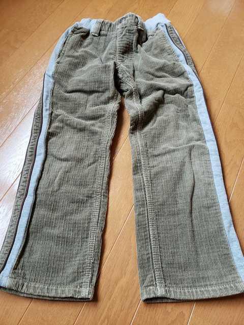 ☆新品同様☆ベベ エーアーベー☆コーデュロイパンツ☆120 < キッズ/ベビー ☆新品同様☆ベベ エーアーベー☆コーデュロイパンツ☆120 < キッズ/ベビーの