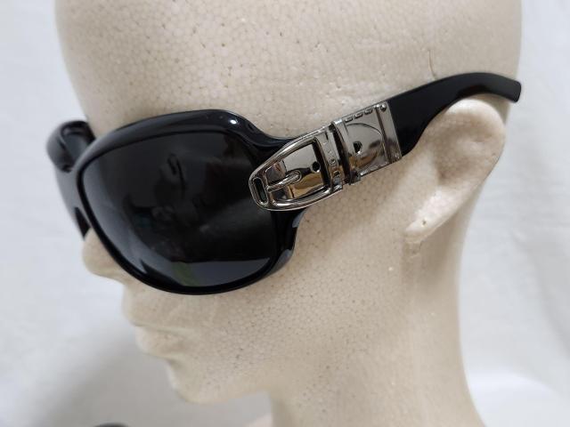 正規レア グッチ ベルトバックル装飾 サングラス 黒 メタルコンビアート ラグジュアリーアイウェア アイコンロゴ 男女兼用 付属有 < ブランド  正規レア グッチ ベルトバックル装飾 サングラス 黒 メタルコンビアート ラグジュアリーアイウェア アイコンロゴ 男女兼用 付属有 < ブランドの