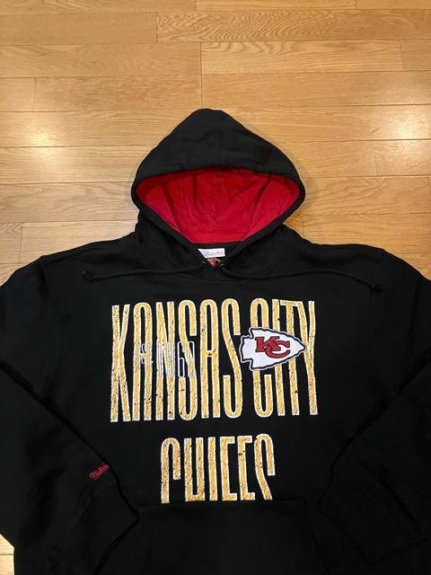 CANSAS CITY CHIEFS 大きいsize2XLプルオーバー パーカー < 男性ファッション  CANSAS CITY CHIEFS 大きいsize2XLプルオーバー パーカー < 男性ファッションの
