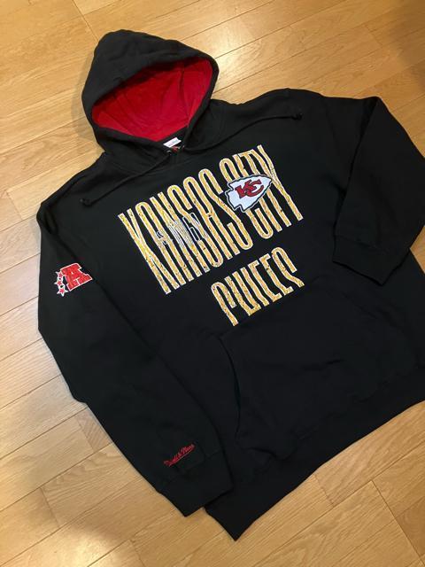 CANSAS CITY CHIEFS 大きいsize2XLプルオーバー パーカー < 男性ファッション  CANSAS CITY CHIEFS 大きいsize2XLプルオーバー パーカー < 男性ファッションの