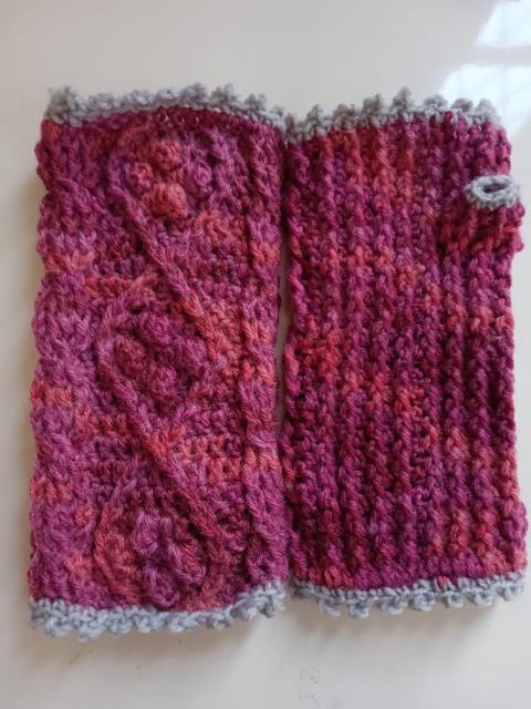 ハンドウォーマー(ピンク)女性用 < 女性ファッション ハンドウォーマー(ピンク)女性用 < 女性ファッションの