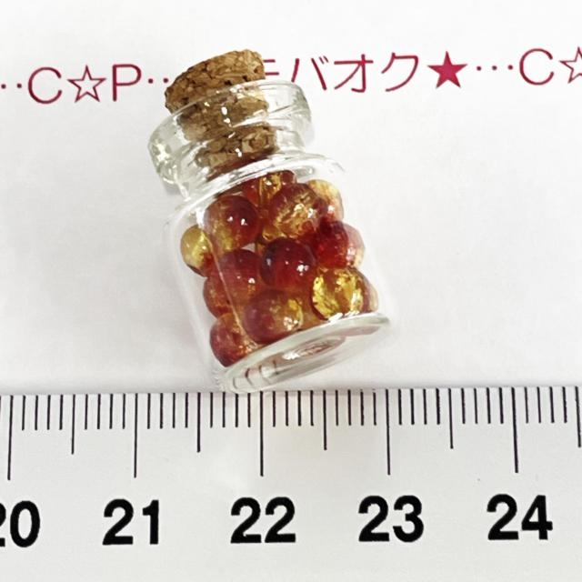 8*ガラスの小瓶 クラックガラスビーズ入り♪蓋接着なし 27 < 女性ファッション 8*ガラスの小瓶 クラックガラスビーズ入り♪蓋接着なし 27 < 女性ファッションの