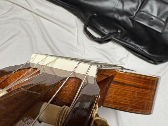 YAMAHA �N���V�b�N�M�^�[�@C-330C �\�t�g�P�[�X�t��1910-01-3 �� �z�r�[�� 