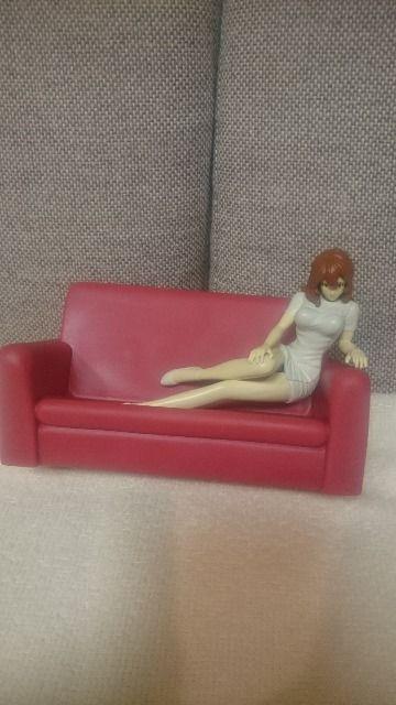 中古 ルパン三世 ソファ フィギュア型 携帯ホルダー(ガラケー) 峰不二子 2002 < アニメ/コミック/キャラクター 中古 ルパン三世 ソファ フィギュア型 携帯ホルダー(ガラケー) 峰不二子 2002 < アニメ/コミック/キャラクターの