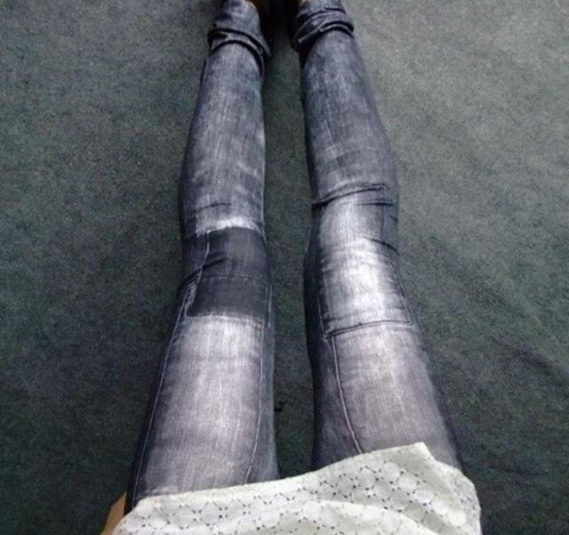 リペアデニム風 レギンス パンツ かぎ裂き ジーンズレギパン  ブラック < 女性ファッション  リペアデニム風 レギンス パンツ かぎ裂き ジーンズレギパン  ブラック  < 女性ファッションの