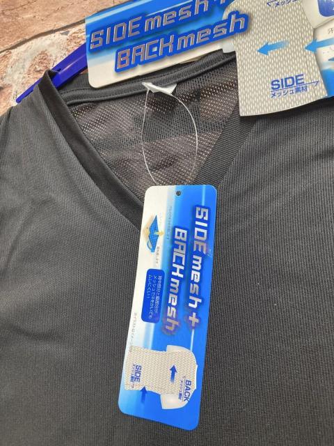 送料無料!両サイド&バックメッシュ加工で1日中 超快適!V首ノースリーブサーフシャツ(画像から)1枚 < 男性ファッション 送料無料!両サイド&バックメッシュ加工で1日中 超快適!V首ノースリーブサーフシャツ(画像から)1枚 < 男性ファッションの