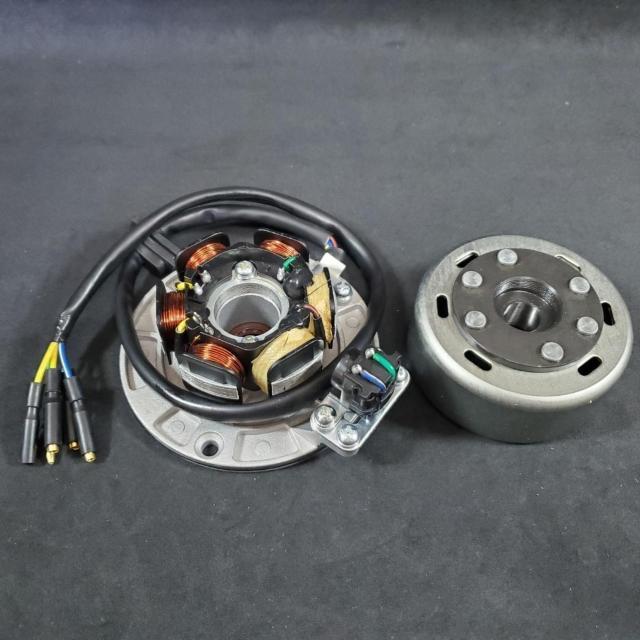 軽量 ジェネレーター キット 全波 モンキー ゴリラ ダックス XR5 < 自動車/バイク 軽量 ジェネレーター キット 全波 モンキー ゴリラ ダックス XR5 < 自動車/バイク