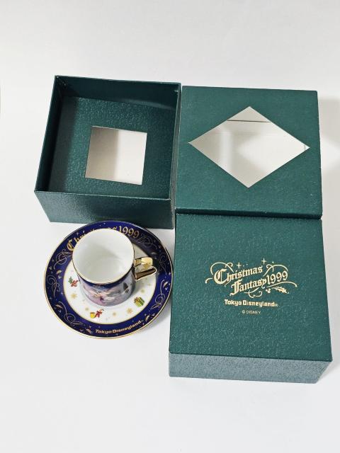 ディズニーランド クリスマス1999 ティーカップ&ソーサー セット < アニメ/コミック/キャラクター ディズニーランド クリスマス1999 ティーカップ&ソーサー セット < アニメ/コミック/キャラクターの