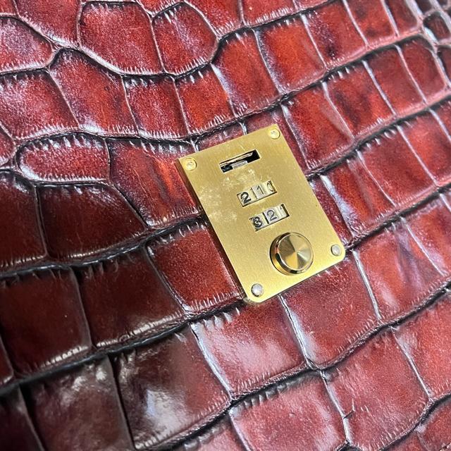 �yVALENTINO�z �N���R�^���� / �N���b�`�o�b�O / �_�C�A�����b�N �� �u�����h�� 