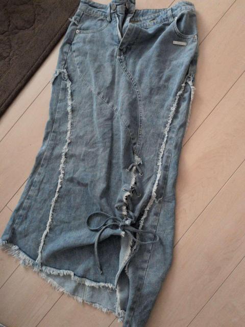 レースアップダメージデニムスカート < 女性ファッション レースアップダメージデニムスカート < 女性ファッションの