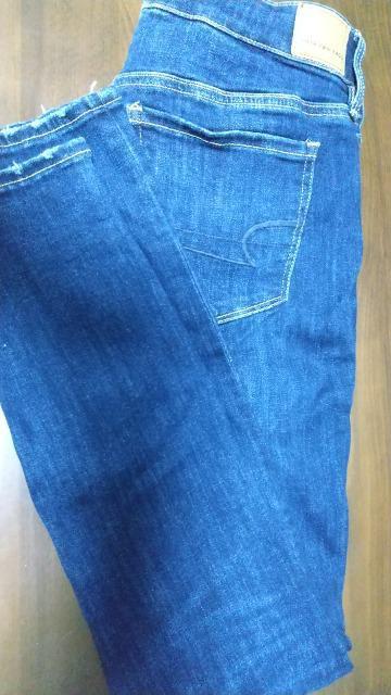 AMERICAN EAGLEのダメージジーンズ★ウエスト平置38cm < ブランド  AMERICAN EAGLEのダメージジーンズ★ウエスト平置38cm < ブランドの