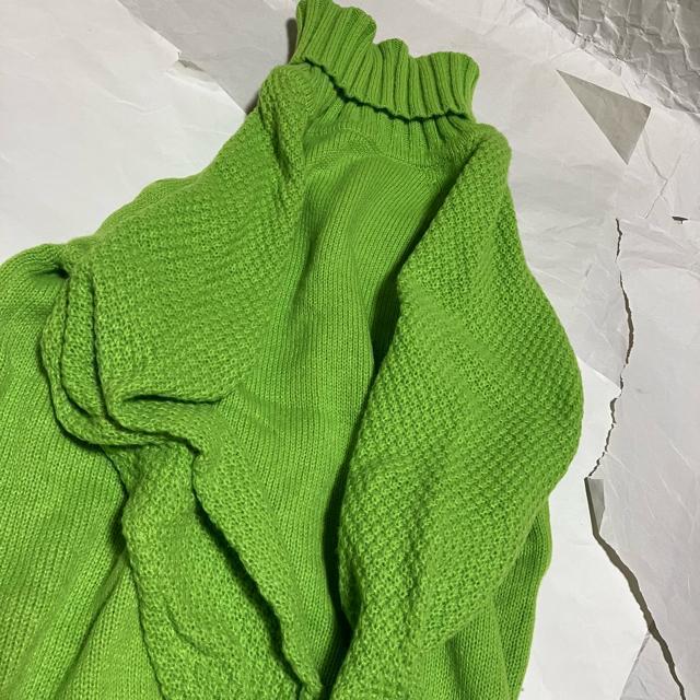 【ノーブランド扱い】 ハイネック / 長袖 ニット・セーター / M < 女性ファッション 【ノーブランド扱い】 ハイネック / 長袖 ニット・セーター / M < 女性ファッションの